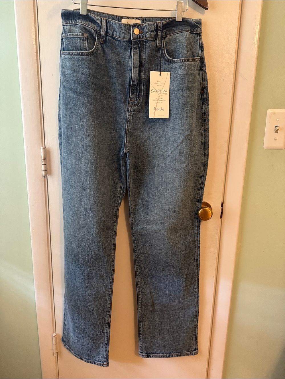 Triarchy Jeans Straight-Leg Medium Blue